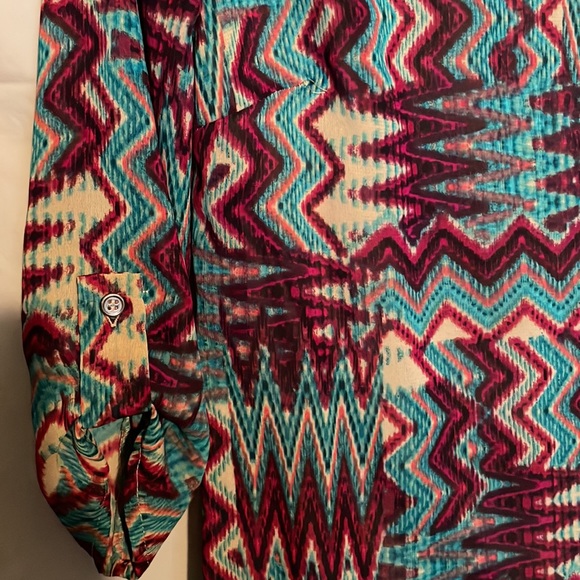 Women’s V-neck blouse - Picture 3 of 6